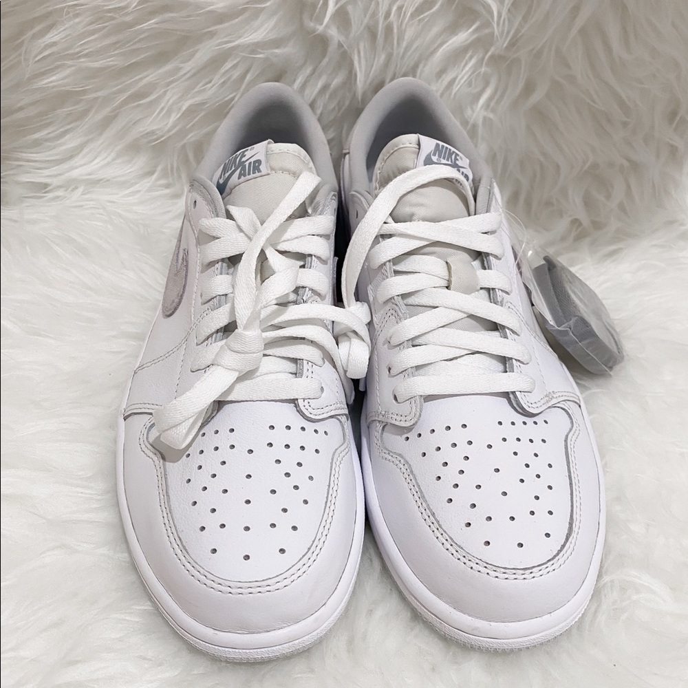 Air Jordan 1 Retro Low OG ‘Neutral Grey’ 2021 CZ0790-100 Mens Size 10